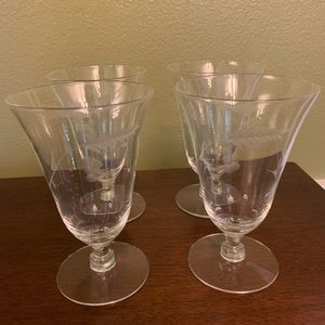 Lynn by George Borgfeldt Ice Tea Crystal (4)